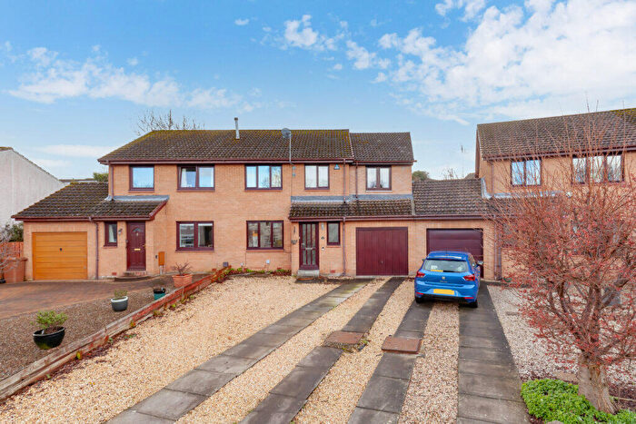 4 Bedroom Semi-Detached House For Sale In Society Road, South Queensferry, EH30
