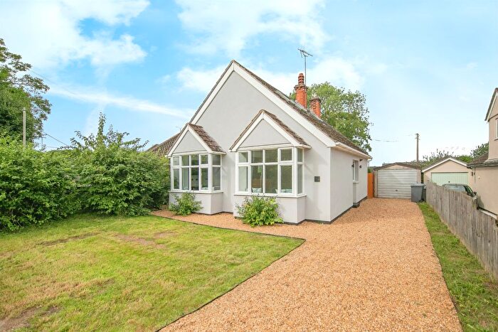 4 Bedroom Detached Bungalow For Sale In Russell Close, Woodbridge, IP12