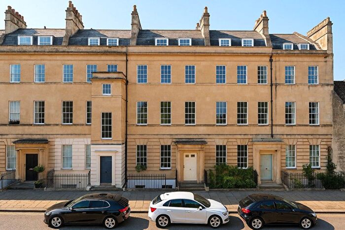 3 Bedroom Flat For Sale In Marlborough Buildings, Bath, Somerset, BA1