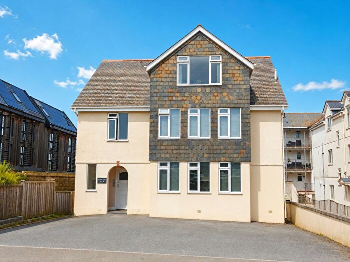 2 Bedroom Flat For Sale In Hilgrove Road, Newquay, TR7