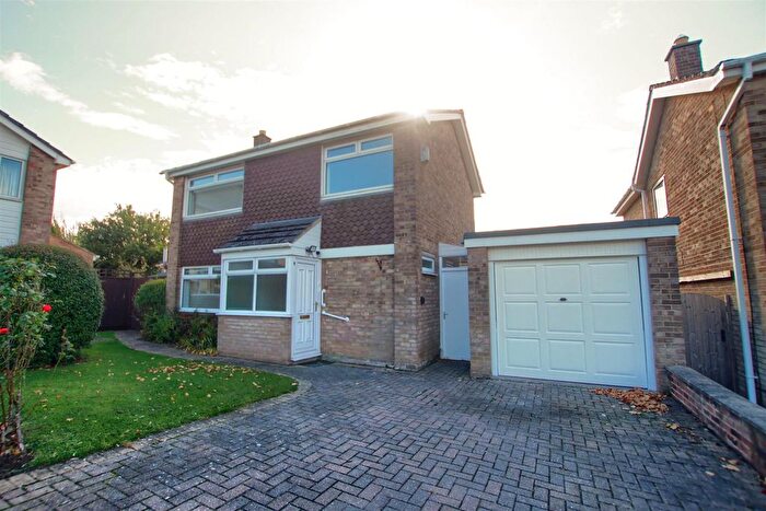 3 Bedroom Property To Rent In Cookgate, Middlesbrough, TS7