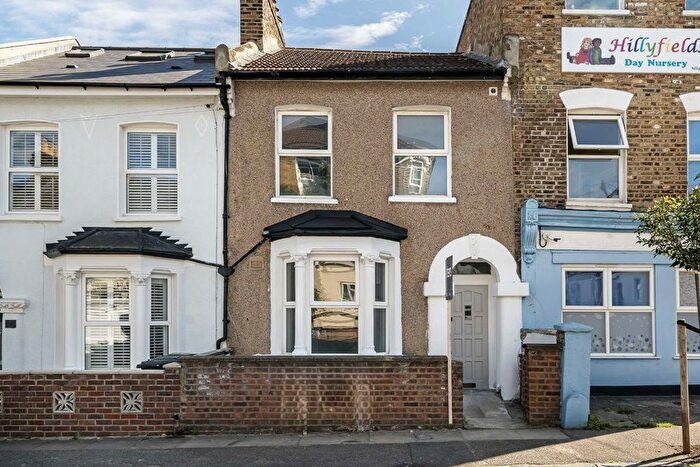 4 Bedroom Property To Rent In Harcourt Road, London, SE4