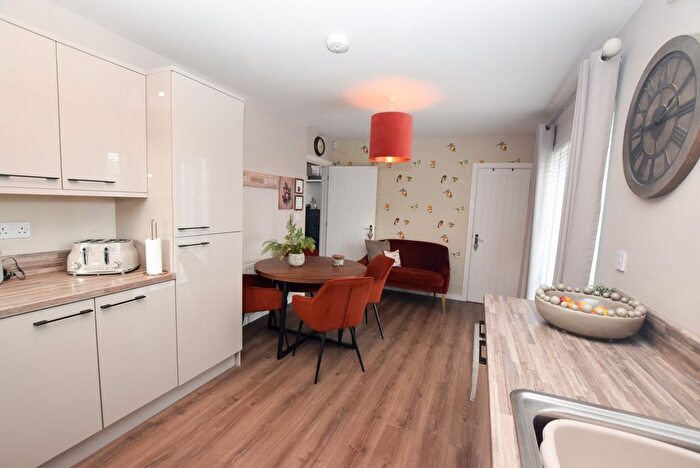 3 Bedroom End Terrace House For Sale In Belvedere Court, Hinkshay Road, Dawley, TF4