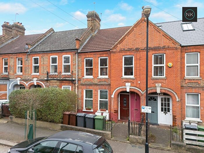 2 Bedroom Maisonette For Sale In Mersey Road, Walthamstow, London, E17