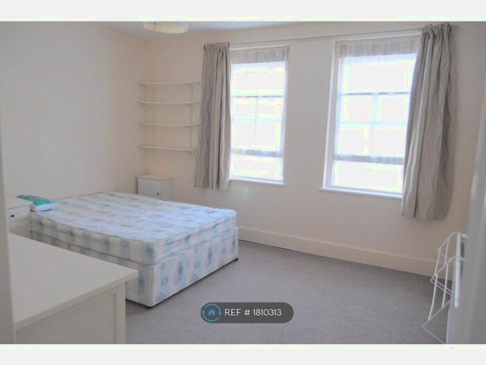 1 Bedroom Flat To Rent In Nelson Street, London, E1