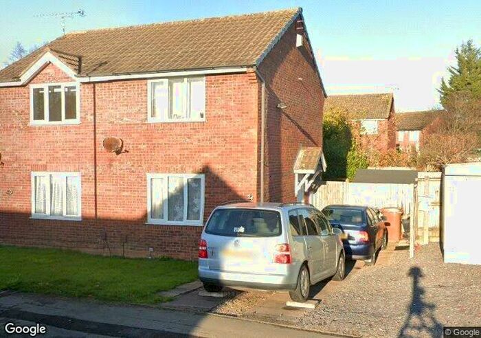 2 Bedroom Semi-Detached House To Rent In Trent Road, Hinckley, Leicestershire, LE10