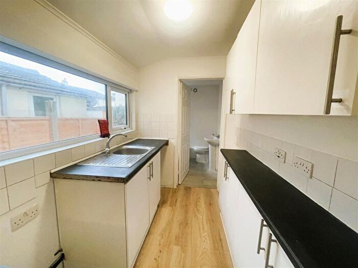 2 Bedroom Terraced House To Rent In Saunders Street, Gillingham, ME7