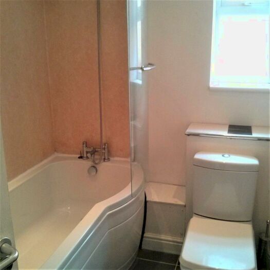 6 Bedroom House To Rent In Gibbins Road, Birmingham, B29