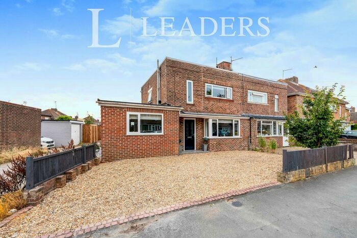 3 Bedroom End Of Terrace House To Rent In Jubilee Avenue, Rustington, BN16