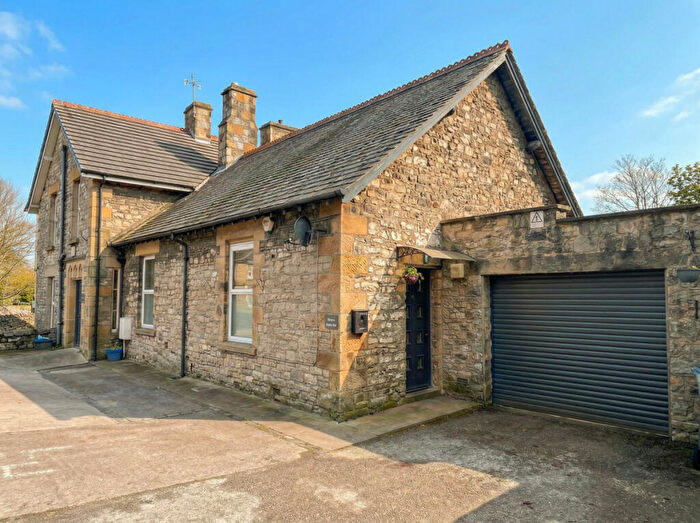 1 Bedroom Semi-Detached Bungalow For Sale In Beetham Road, Milnthorpe, LA7