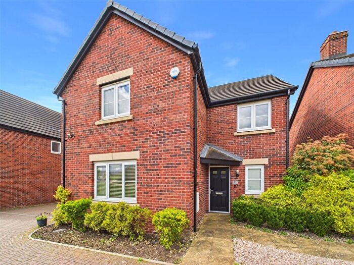 4 Bedroom Detached House To Rent In Knotgrass Way, Hardwicke, Gloucester, Gloucestershire, GL2