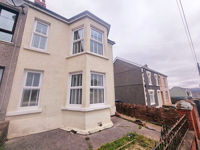3 Bedroom Property To Rent In Pontardulais Road, Ammanford, SA18