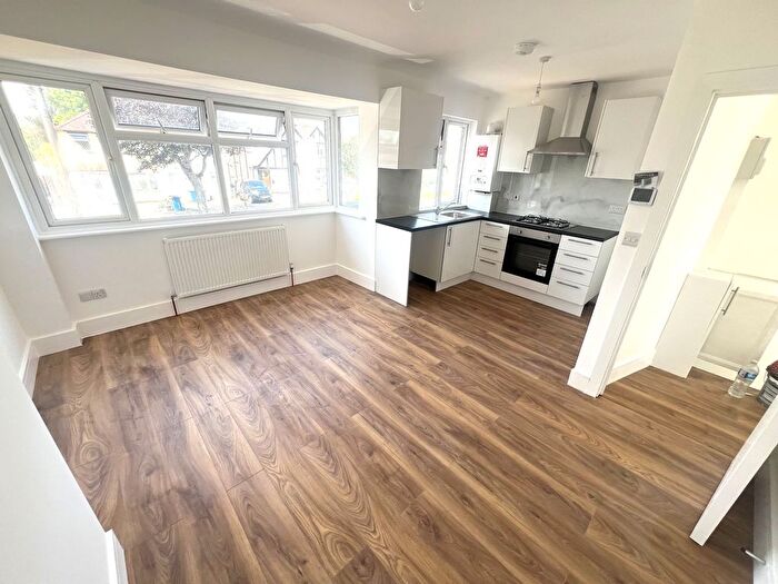 1 Bedroom Flat To Rent In Tintern Way, West Harrow, HA2