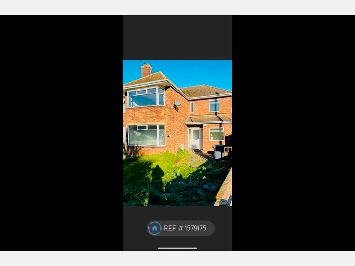 3 Bedroom Semi-Detached House To Rent In Newark Avenue, Peterborough, PE1