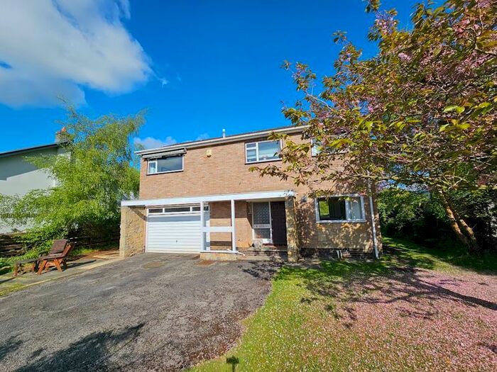 4 Bedroom Detached House For Sale In Willow Place, Ponteland, Newcastle Upon Tyne, NE20