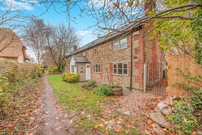 4 Bedroom Detached House To Rent In Packers Lane, Uffington, Faringdon, Oxfordshire, SN7