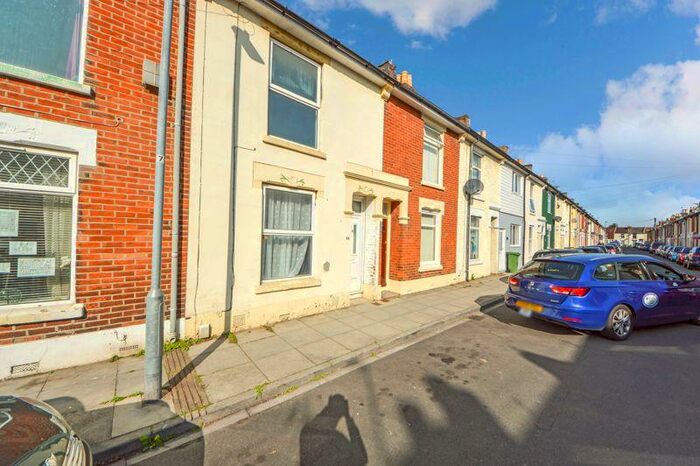 2 Bedroom Terraced House To Rent In Station Road, Portsmouth, PO3