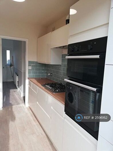 3 Bedroom Semi Detached House To Rent In Wickham Street, Welling, DA16