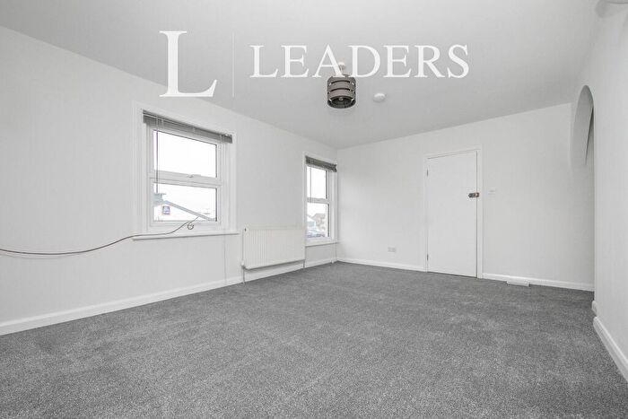 1 Bedroom Flat To Rent In Felixstowe Road, IP3