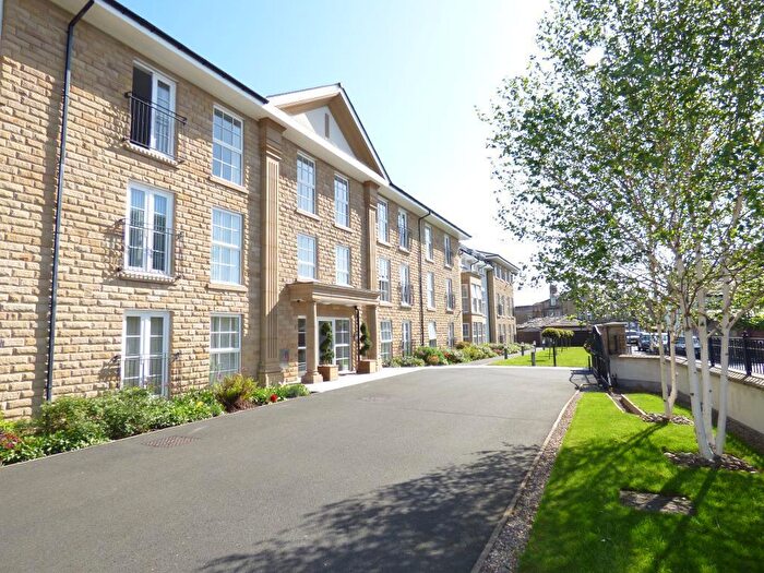 2 Bedroom Apartment For Sale In Elms Road, Bare, Morecambe, LA4