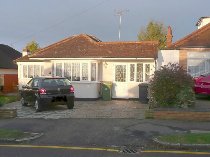 1 Bedroom Flat To Rent In The Byway, Potters Bar, EN6