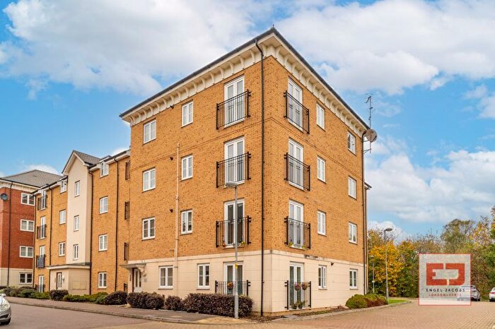 1 Bedroom Flat To Rent In Moore Court, Dodd Road, Watford, WD24