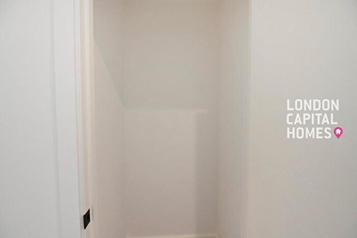 2 Bedroom Apartment To Rent In Pearson Building, Station Road, London, CR0
