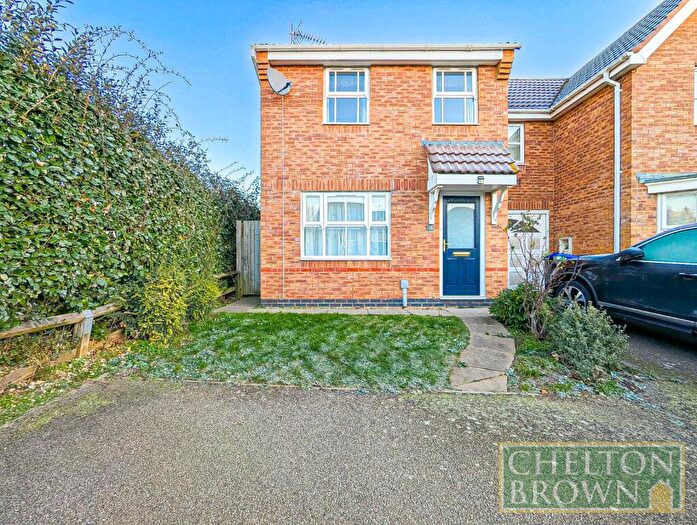 3 Bedroom Semi-Detached House To Rent In Whittles Cross, Wootton Fields, Northampton, NN4