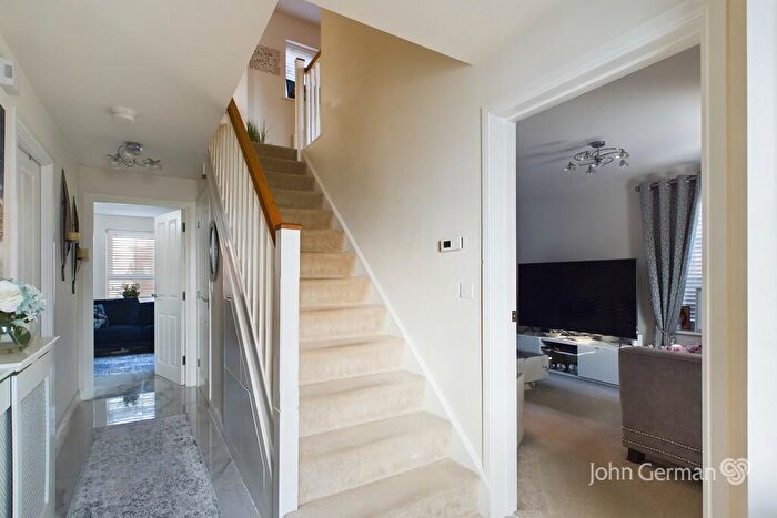 4 Bedroom Detached House For Sale In Penrith Drive, Littleover, DE23