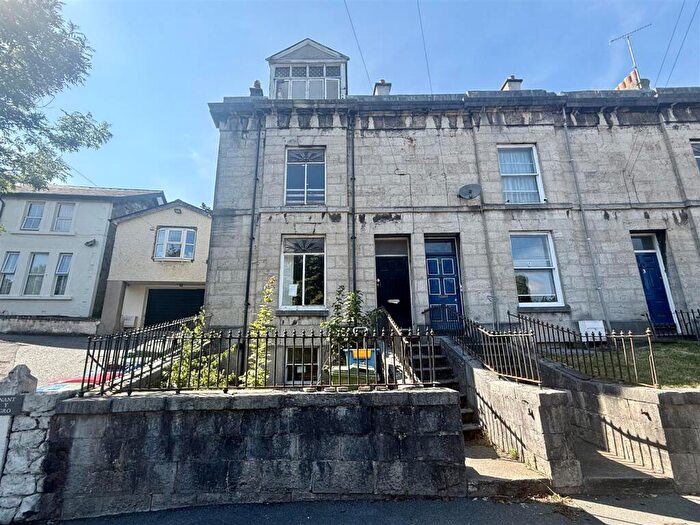 7 Bedroom House For Sale In Garth Road, Bangor, LL57