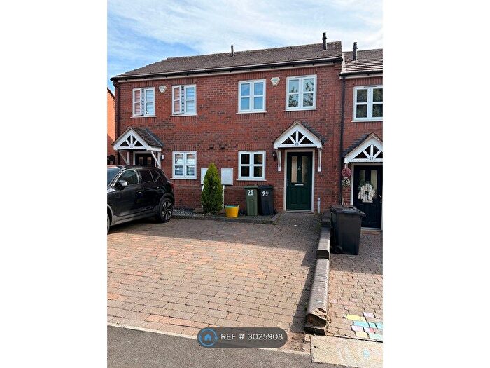 2 Bedroom Terraced House To Rent In Chapel St, Leicester, LE2