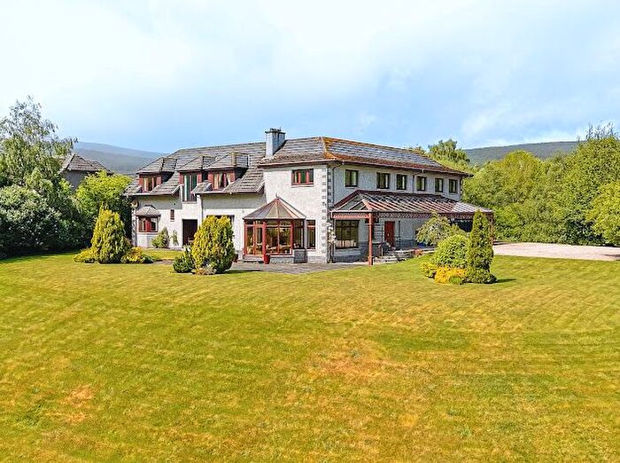 5 Bedroom Detached House For Sale In Dalfaber Park, Aviemore, PH22