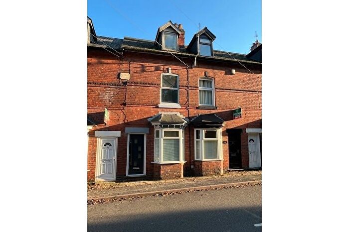 3 Bedroom Terraced House To Rent In Coldbath Road, Moseley, Birmingham, B13