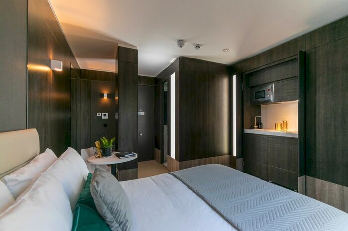 Studio To Rent In - Staines Road, Hounslow, TW3