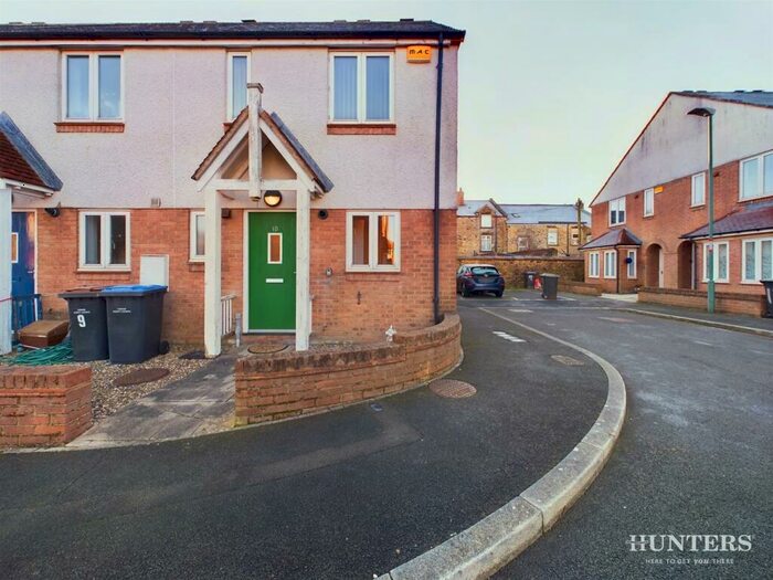 2 Bedroom End Of Terrace House To Rent In Rosemary Close, Consett, DH8