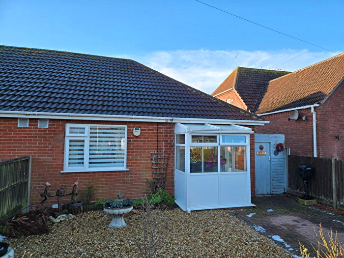 3 Bedroom Semi-Detached Bungalow For Sale In Landseer Avenue, Chapel St. Leonards, Skegness, PE24