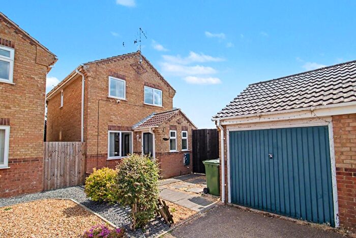 3 Bedroom Detached House For Sale In Punsfer Way, Tilney St. Lawrence, King's Lynn, Norfolk, PE34
