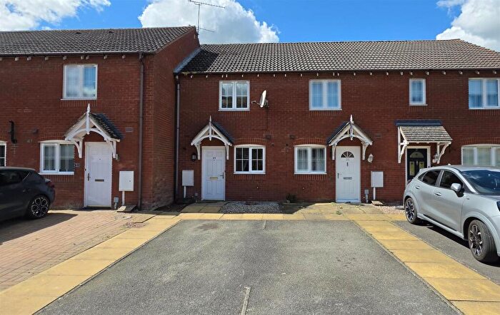 2 Bedroom Terraced House For Sale In Holyoke Grove, Leamington Spa, CV31
