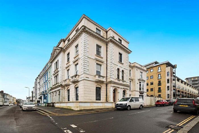 2 Bedroom Apartment To Rent In Leigham Street, Plymouth, PL1