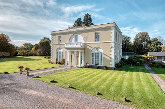 2 Bedroom Flat For Sale In Icknield Street, Beoley, B98