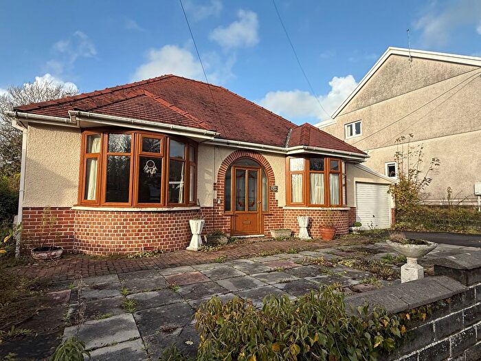 2 Bedroom Bungalow To Rent In Penllwynrhodyn Road, Llanelli, SA14