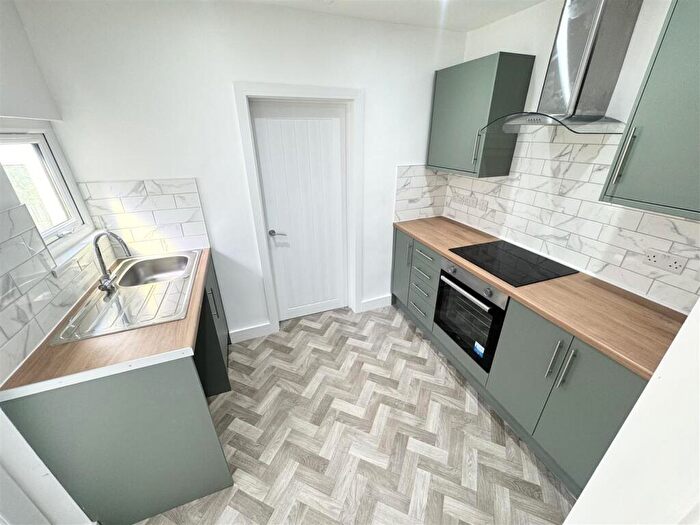 3 Bedroom House To Rent In Tyntyla Road, Tonypandy, CF40