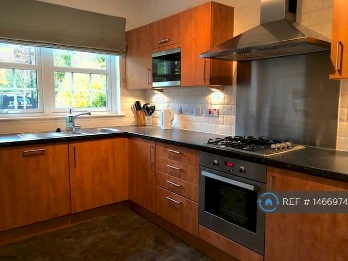 3 Bedroom Terraced House To Rent In Esk Bridge, Penicuik, EH26