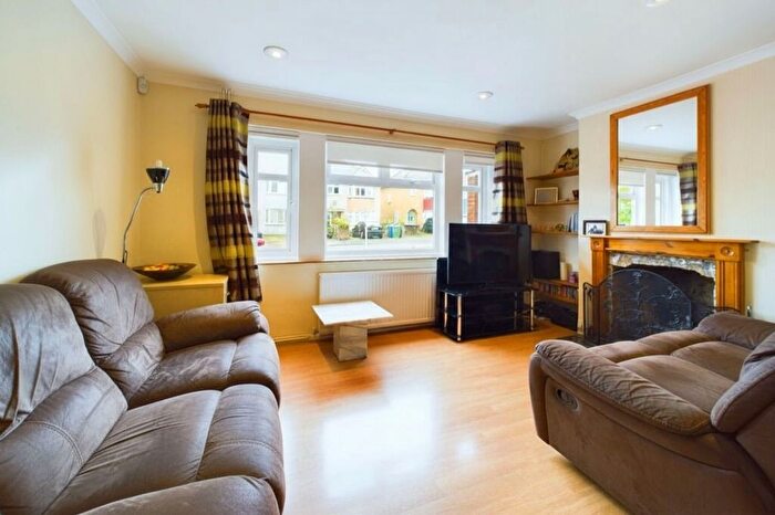 3 Bedroom End Terrace House For Sale In Stafford Road, Ruislip, HA4