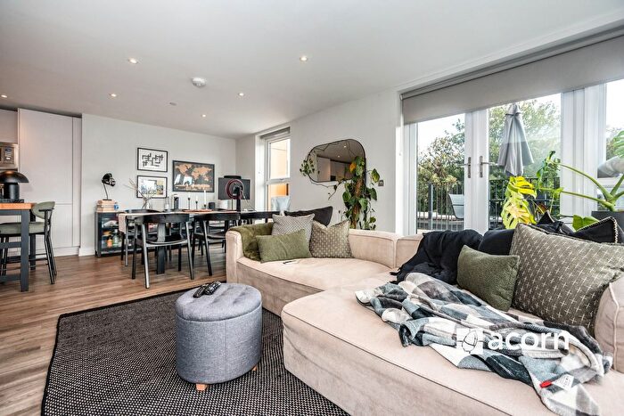 2 Bedroom Flat To Rent In Barley Close, Greenhithe, DA9