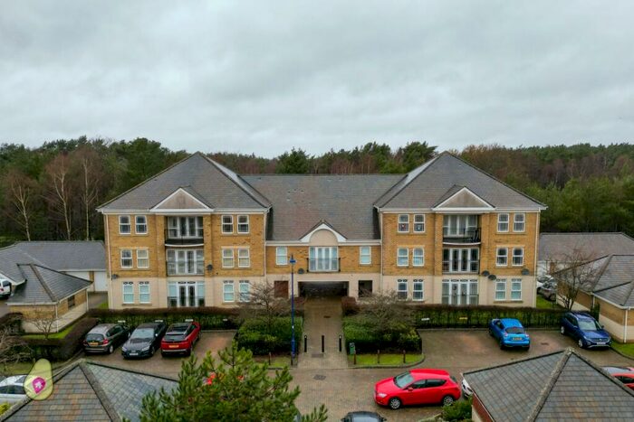 2 Bedroom Apartment To Rent In Stickle Down, Deepcut, Camberley, Surrey, GU16