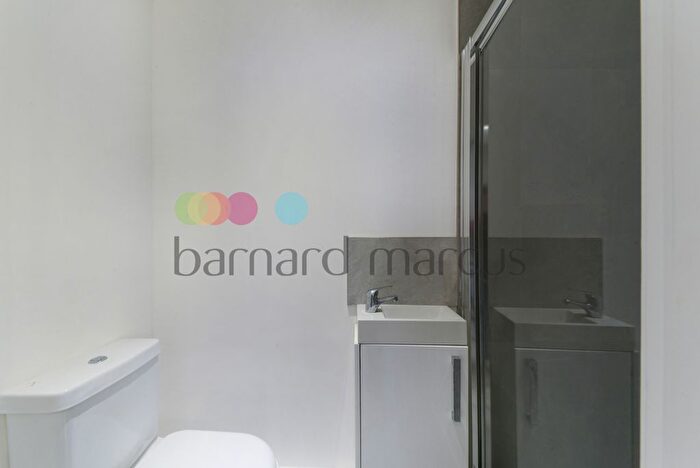 2 Bedroom Studio To Rent In Beckenham Road, Beckenham, BR3