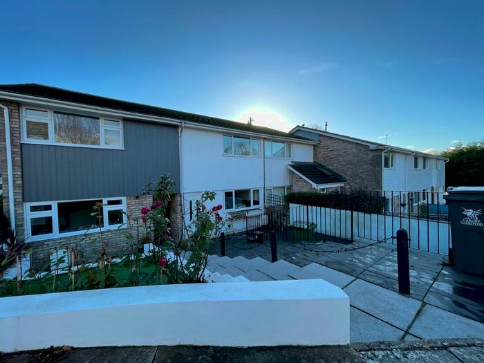 3 Bedroom Property To Rent In Torrens Drive, Cyncoed, Cardiff, CF23