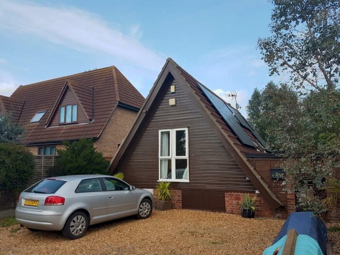 2 Bedroom Terraced House To Rent In Isleham Marina, Cambs, CB7