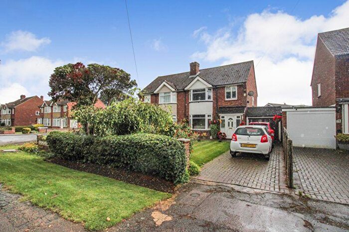 3 Bedroom Semi-Detached House For Sale In Silver End Road, Haynes, MK45